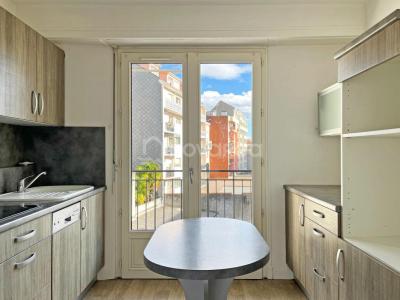 For rent Pau 4 rooms 82 m2 Pyrenees atlantiques (64000) photo 0