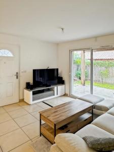 For sale Clermont-l'herault 3 rooms 63 m2 Herault (34800) photo 0