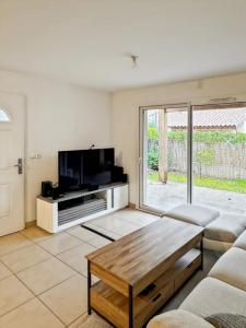 For sale Clermont-l'herault 3 rooms 63 m2 Herault (34800) photo 3