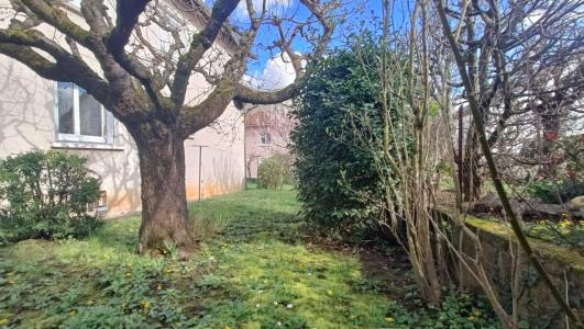 For sale Millau 4 rooms 91 m2 Aveyron (12100) photo 2