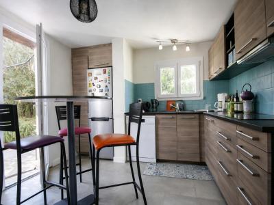 For sale Bouc-bel-air 5 rooms 111 m2 Bouches du Rhone (13320) photo 4