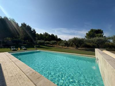 For sale Pernes-les-fontaines 6 rooms 175 m2 Vaucluse (84210) photo 2