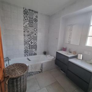 Acheter Maison Grues 414400 euros