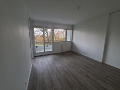 For sale Reze 2 rooms 51 m2 Loire atlantique (44400) photo 1