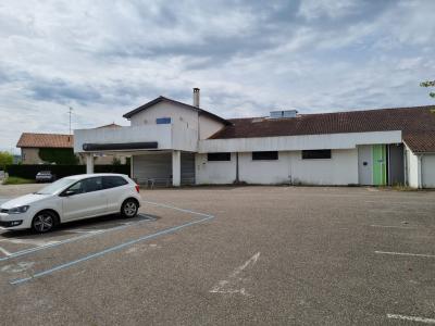 For rent Aiguillon 1160 m2 Lot et garonne (47190) photo 3