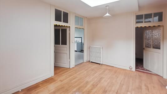 For sale Saint-benoit-du-sault 9 rooms 260 m2 Indre (36170) photo 3