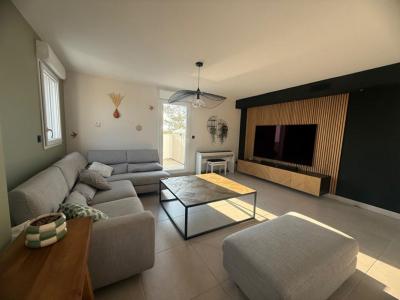 For sale Istres 4 rooms 82 m2 Bouches du Rhone (13800) photo 0