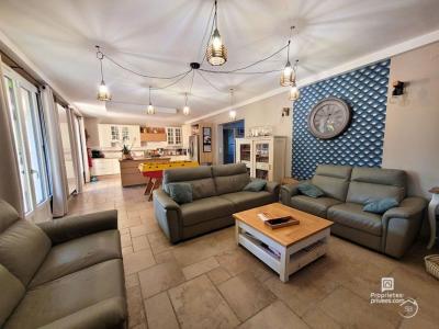 For sale Sarrians 9 rooms 211 m2 Vaucluse (84260) photo 2