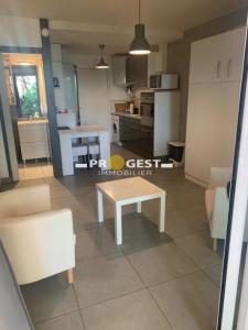 For rent Beaurecueil AIX-EN-PROVENCE 1 room 23 m2 Bouches du Rhone (13100) photo 1