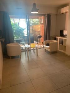 For rent Beaurecueil AIX-EN-PROVENCE 1 room 23 m2 Bouches du Rhone (13100) photo 2