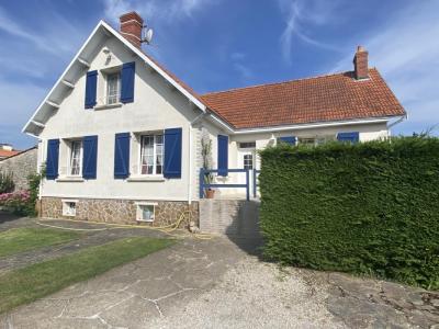 For sale Longeville-sur-mer 9 rooms 129 m2 Vendee (85560) photo 0