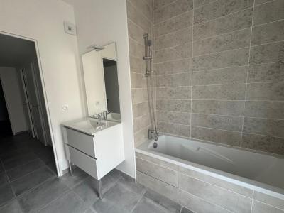 Louer Appartement Rillieux-la-pape 900 euros