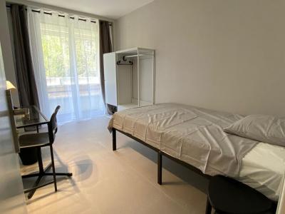 For rent Bron 7 rooms 100 m2 Rhone (69500) photo 1