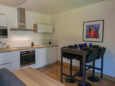 For rent Lyon-7eme-arrondissement 4 rooms 68 m2 Rhone (69007) photo 2