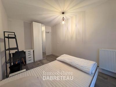 For rent Villeurbanne 5 rooms 112 m2 Rhone (69100) photo 3