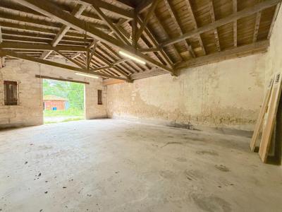 Louer Parking 67 m2 Saint-vincent-de-paul