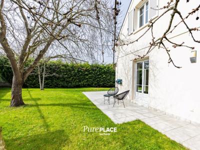 For sale Rueil-malmaison 8 rooms 205 m2 Hauts de Seine (92500) photo 1