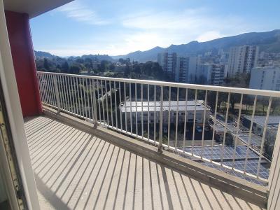 For sale Marseille-11eme-arrondissement 3 rooms 74 m2 Bouches du Rhone (13011) photo 0