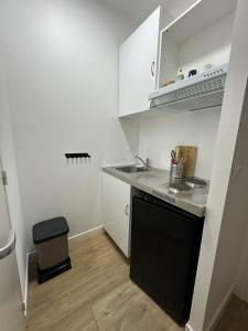 For rent Rennes 1 room 14 m2 Ille et vilaine (35000) photo 4