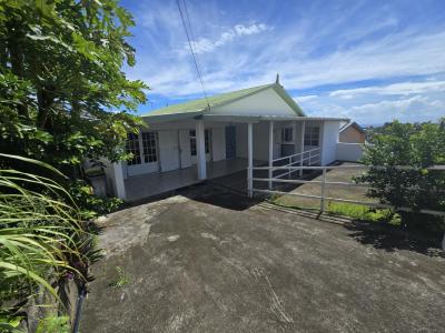 For sale Sainte-marie 4 rooms 139 m2 Reunion (97438) photo 0