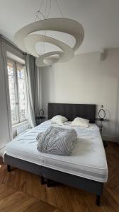 For rent Lyon-2eme-arrondissement 4 rooms 100 m2 Rhone (69002) photo 4