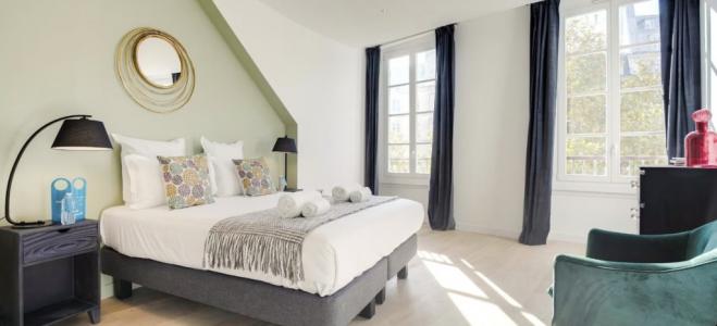 For sale Paris-10eme-arrondissement 5 rooms 183 m2 Paris (75010) photo 3