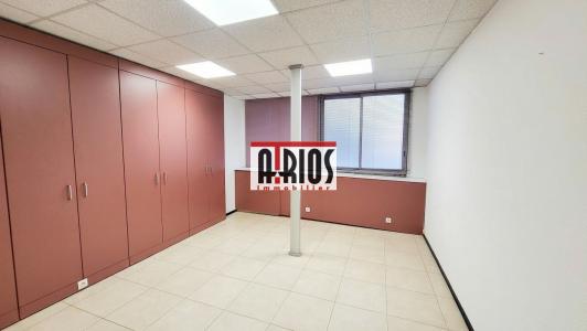 Louer Commerce Six-fours-les-plages 27996 euros