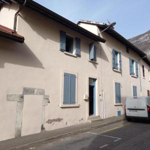 For rent Virieu-le-grand 4 rooms 89 m2 Ain (01510) photo 0