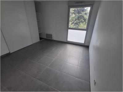 For rent Toulouse 3 rooms 68 m2 Haute garonne (31400) photo 2