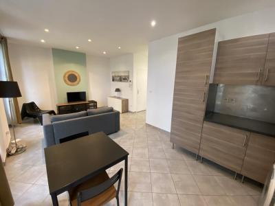 For rent Marseille-2eme-arrondissement 2 rooms 42 m2 Bouches du Rhone (13002) photo 2