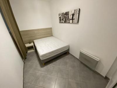 For rent Marseille-2eme-arrondissement 2 rooms 42 m2 Bouches du Rhone (13002) photo 4