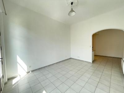 For rent Marseille-1er-arrondissement 2 rooms 59 m2 Bouches du Rhone (13001) photo 1