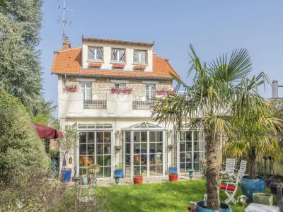 For sale Vaucresson 7 rooms 210 m2 Hauts de Seine (92420) photo 0
