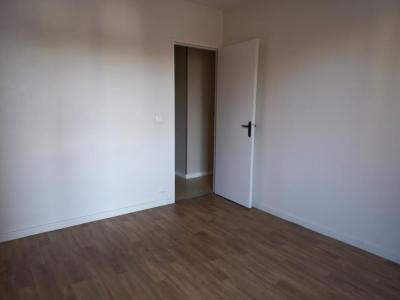 For sale Reims 4 rooms 85 m2 Marne (51100) photo 2