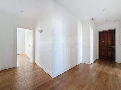 For rent Lyon-3eme-arrondissement 3 rooms 74 m2 Rhone (69003) photo 0