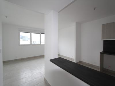 For rent Reze 3 rooms 64 m2 Loire atlantique (44400) photo 1