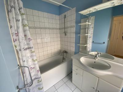 For rent Creusot 2 rooms 39 m2 Saone et loire (71200) photo 2