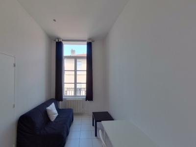 For rent Lyon-6eme-arrondissement 2 rooms 26 m2 Rhone (69006) photo 0
