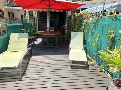 Acheter Appartement 61 m2 Saint-gilles-les-bains