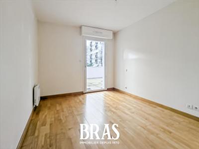 For sale Vannes 2 rooms 46 m2 Morbihan (56000) photo 4