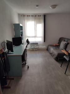 For rent Montpellier 1 room 25 m2 Herault (34080) photo 0