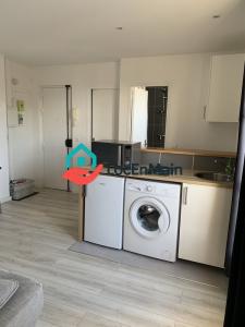 For rent Paris-20eme-arrondissement 2 rooms 40 m2 Paris (75020) photo 3