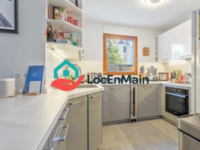 For rent Paris-18eme-arrondissement 2 rooms 44 m2 Paris (75018) photo 2