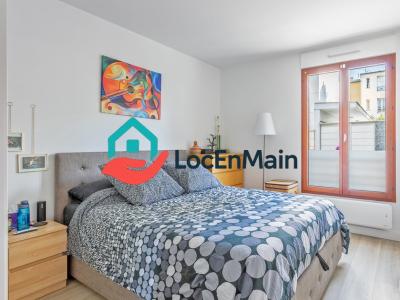 For rent Paris-18eme-arrondissement 2 rooms 44 m2 Paris (75018) photo 3