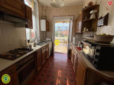 For sale Guerche-sur-l'aubois 10 rooms 170 m2 Cher (18150) photo 4