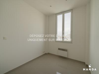 For rent Marseille-3eme-arrondissement 2 rooms 28 m2 Bouches du Rhone (13003) photo 4