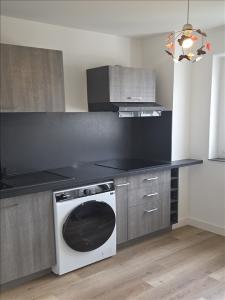 For rent Chalon-sur-saone 2 rooms 46 m2 Saone et loire (71100) photo 1