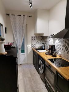 For sale Bagneres-de-bigorre 210 m2 Hautes pyrenees (65200) photo 2