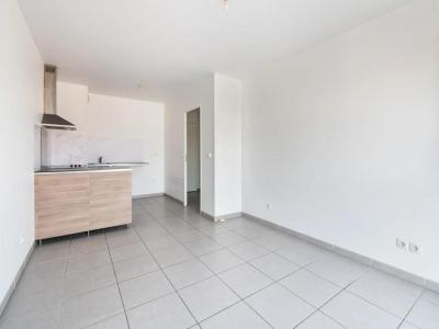 For sale Marseille-10eme-arrondissement 2 rooms 48 m2 Bouches du Rhone (13010) photo 3