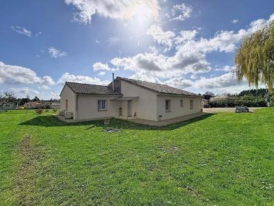 For sale 4 rooms 122 m2 Saone et loire (71700) photo 0